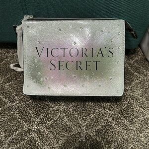 Victoria’s Secret Silver Winter Holiday Makeup Cosmetic Bag
